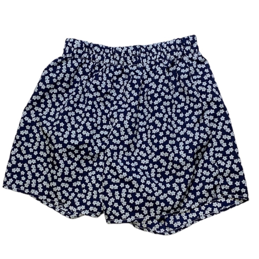 Floral Shorts size Small